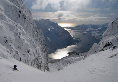 FINT I FJOR: Det sto ikke på skiforhold under Camp Lofoten i fjor. Foto: Sverre Hjørnevik