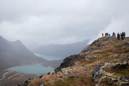 Fjellfilmfestivalen på Gjendesheim, 12. – 14. september. Avslutt sommeren og kickstart høsten med årets triveligste festival. www.fjellfilm.no. Foto: Marte Stensland Jørgensen