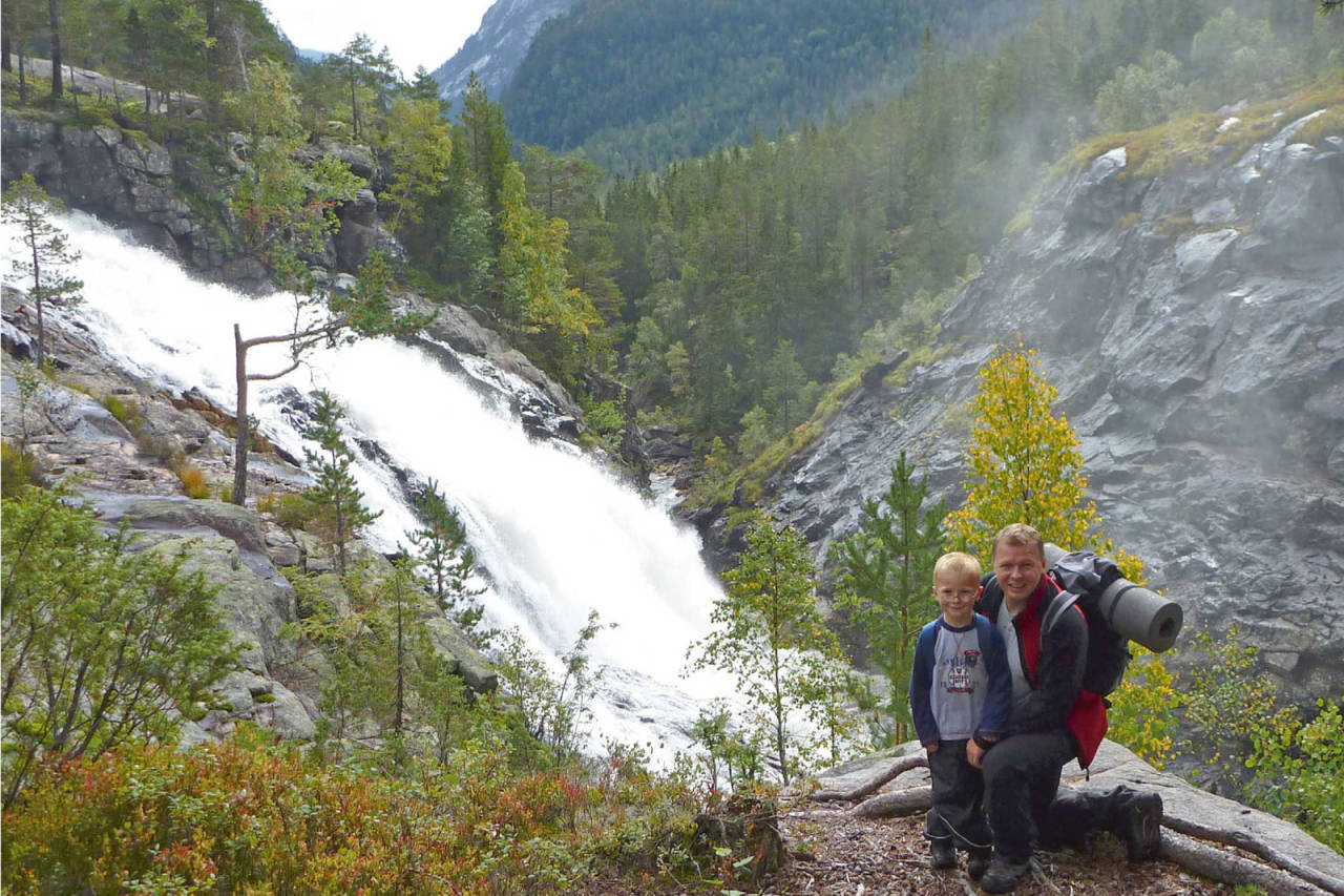 Det er en mektig følelse å komme nær Rjukanfossen. Foto: Ann-Kristin Robstad Jørgensen