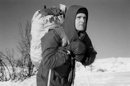 Nils Faarlund født 1937