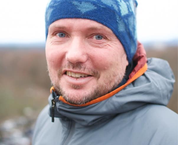 MARKUS LANDRØ: – Jeg har enorm kjærlighet til det å være i fjellet. Det å gå inn i det ukjente har en verdi. Jeg setter pris på den usikkerheten, jeg mener det er bra. Men det er mye man kan oppsøke som ikke er livsfarlig, sier Landrø. Foto: Gunhild Aaslie Soldal