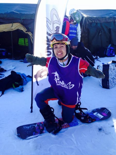 Edwin Gonzalez (NI) er en erfaren langrennsløper i UWC-målestokk. Under Ridderuka fikk han prøve snowboard for første gang.