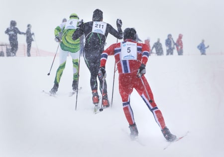 TRE MOTORER: Tog med tre motorer.