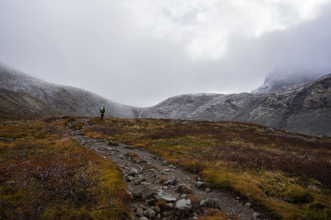 HURRUNGANE: Hausten er ei stortid for fjellfolk. Hausten i Hurrungane er i stortid for alle. Foto: Ståle Aklestad.