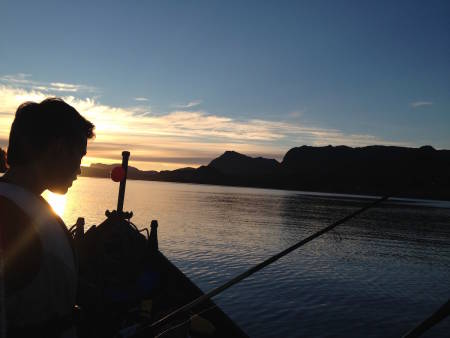 Fisking i solnedgang var ubeskrivelig vakkert, selv om det ikke ble fangst ut av det. Foto: Hayley Ali