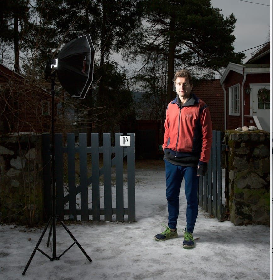 MODEN ÅRGANG: Det hender Thor Gotaas møter på folk med lik jakke i skisporet. Da stopper de alltid og slår av en prat. Ellers så har han masse klær. Mye ligger til modning. Foto: Line Hårklau