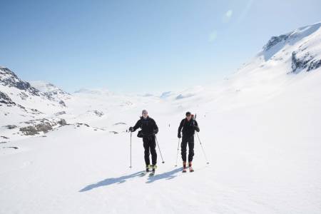 TOPPTUR FRA EIDSBUGARDEN: EIdsbugarden er ein av dei mest tradisjonsrike utangspunktet for turar i Jotunheimen. Foto: Henning Gladheim