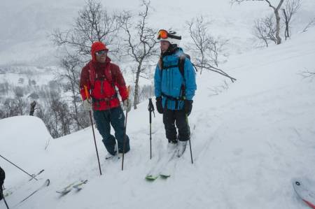 IVRIG-CAMP: Målet er deltakerne skal bli tryggere på å ta egne veivalg oppover, nedover og bli tryggere på å ta egne avgjørelser i fjellet. Foto: Kristine M. Berg
