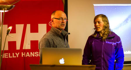 Stein P. Aasheim tok turen, og festivalsjef Marit Vidnes ønsker velkommen. Foto: Roger Bareksten
