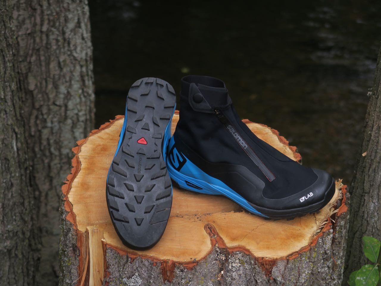 LETTLØPT: Salomon SLab XA Alpine 2 er myk og lettløpt. Yttersålen griper godt på det meste.