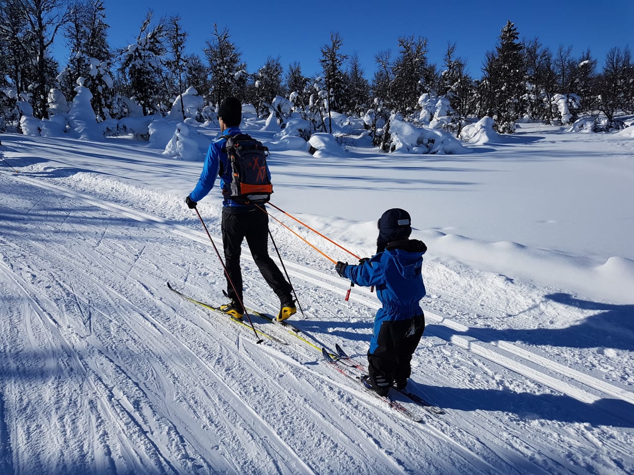 Når slutten av skituren blir trå, kan litt drahjelp være gull verdt.